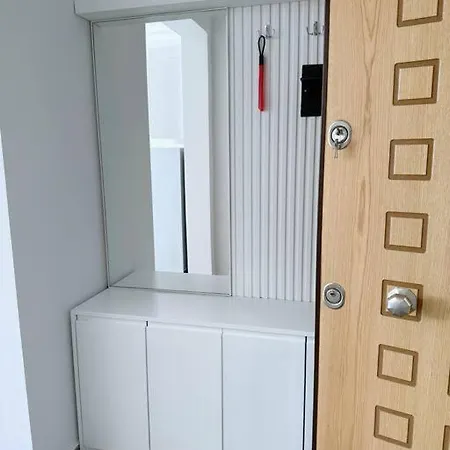 Appartamento Aem Studio Apt #2 *
