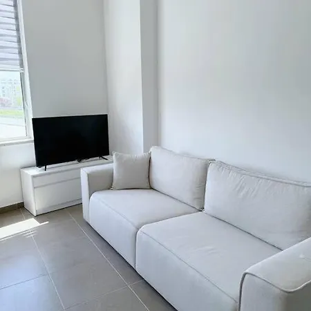Apartment Aem Studio Apt #2